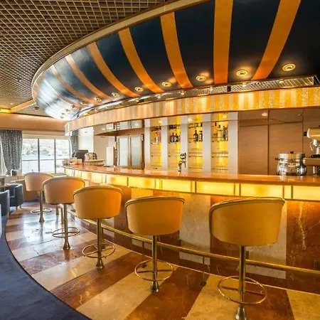 Tekne Albaker Tour Miray Cruises Tour Kusadasi - Patmos - Atina - Mikonos - Rodos - Çeşme